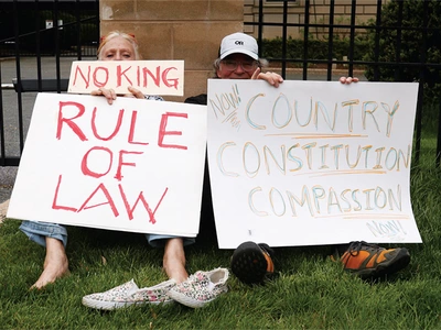 “트럼프 100일 만에 무법지대 됐다”… 법학자들 경고