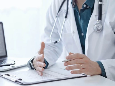 최고 급여 직종은 ‘전문의’