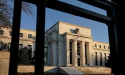 '연내 인하 없다'부터 '연속 빅컷'까지