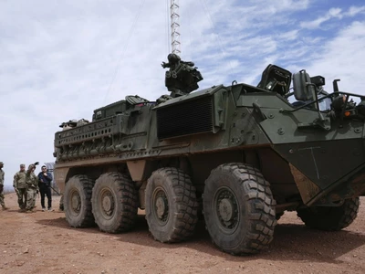 멕시코국경에 장갑차 100대 배치