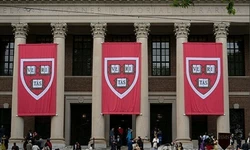 법원, 트럼프 '외국인 하버드 유학·연수 금지' 또 제동