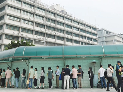 [트럼프 비자 중단 여파 한국까지] “미국 비자 못 받나”… 불안감 확산