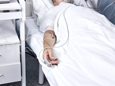 입원이란 그림자: 노인의 근감소증과 기능 저하