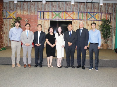 강화된 심사 속 영주권자 출입국 주의보