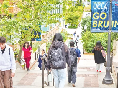 트럼프, 주립대 재학 서류미비 학생들까지 옥죈다