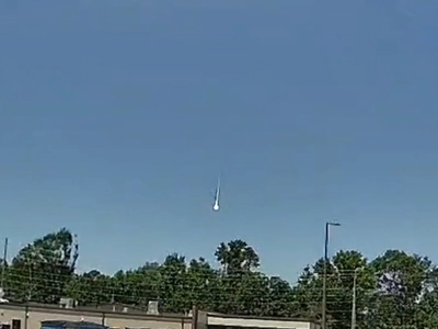 조지아 곳곳 하늘에서 '불덩이' 내려