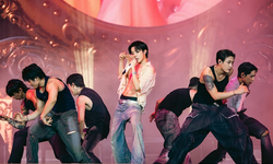 제이홉 '롤라팔루자' 무대에 팬들 환호…"미쳐볼 준비 됐나"