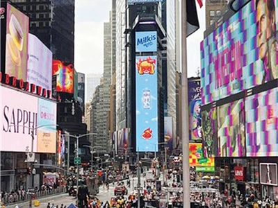 “밀키스와 BBQ치킨 함께 즐기세요”