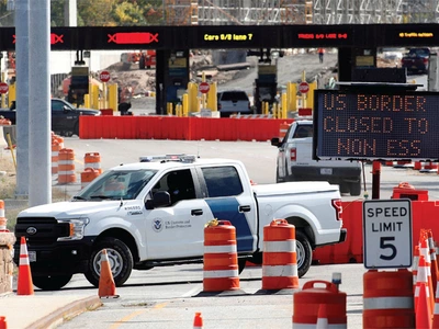 해외 방문 영주권자들 재입국 거부 속출