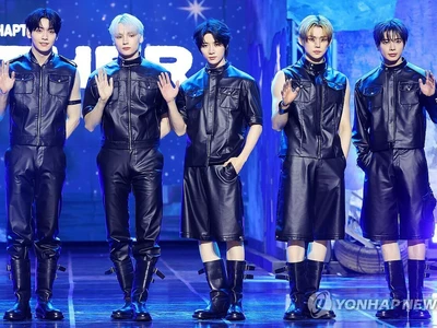 TXT "전편 안봐도 재밌는 마블 영화처럼…우리 서사에 빠져들길"