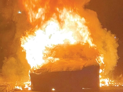 테슬라 사이버트럭 화재 소송