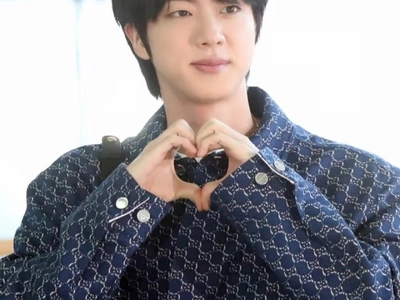 ‘정원 초과 매진’ 방탄소년단 진, 댈러스 공연도 최고의 기록