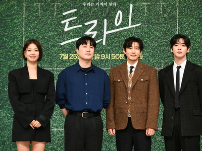 '트라이' 윤계상 "몸에 절로 힘주게 되는 럭비의 매력 느끼길"