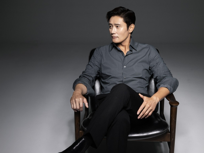 이병헌, 30돌 부산영화제 개막식 진행…첫 남성 단독 사회