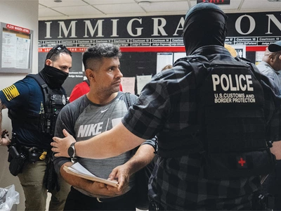 불법이민 체포, 1년 새 3.6배 늘었다