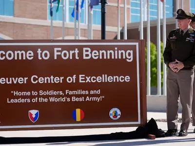 다시 포트 '베닝'으로…남부연합 논란 재점화