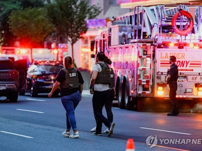 뉴욕한복판 고층빌딩서 퇴근시간 총기난사…경찰 등 4명 사망