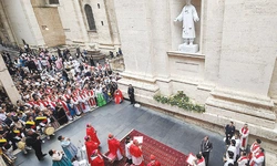 성베드로 대성전에 새 한국어 음성 안내