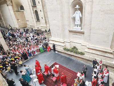 성베드로 대성전에 새 한국어 음성 안내