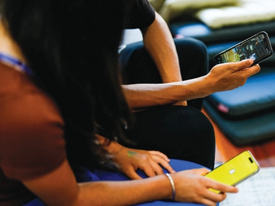 학교서도 스마트폰 사용 심각