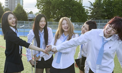 키키, 신곡 '댄싱 얼론'…청춘의 우정 노래