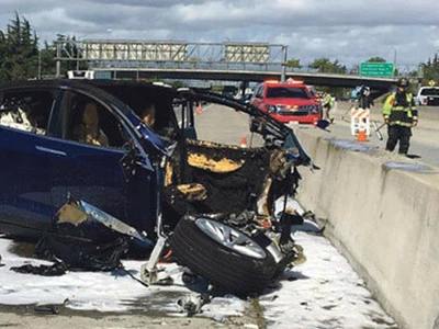 교회 가던 한인 노부부 4중 추돌 대형사고