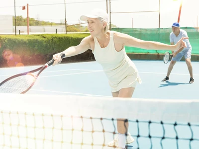 “몸과 마음 건강하게”… 60세 이후 스포츠 활동이 중요한 이유
