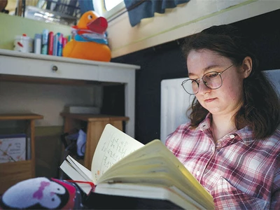 우선 가볍게, 필요하면 나중에… 대학 기숙사 필수 준비물