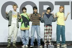 'BTS·TXT 동생팀' 코르티스 데뷔…"색깔 강한 비빔밥 같은 팀"
