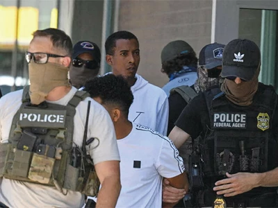 “연봉 10만불 이상에 보너스까지”