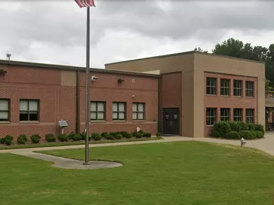 화장실 총격 귀넷 초등생 어머니도 체포