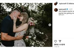 테일러 스위프트, 2년 사귄 켈시와 약혼했다고 발표…"결혼한다"