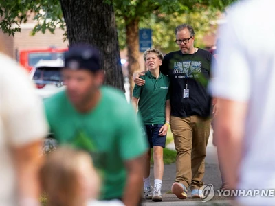 학교서 미사 보던 아이들에게 날아든 수십발 총탄…"잔혹 비극"