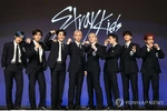 스트레이 키즈 "빌보드 7연속 1위, 믿기지 않고 얼떨떨"