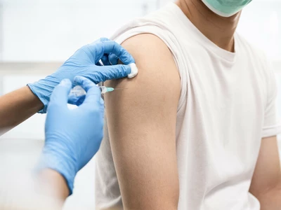 플로리다, 학교 백신 의무접종 폐지