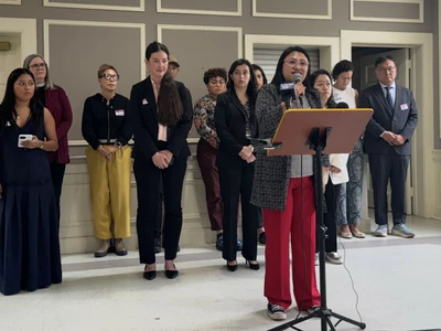 "근로자 출국이 최선 아냐... 근본 해결책 나와야"