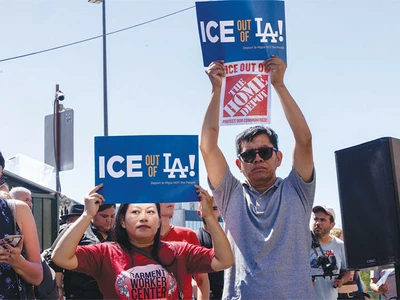 연방 대법원 무작위 이민단속 허용에… “영어 서툴면 잡혀가나” 불안 고조