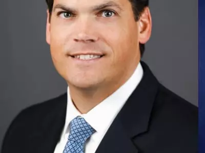 공화 소속 부지사서 민주 주지사 경선후보로