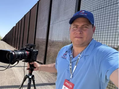 취재 중 체포 히스패닉 기자 결국 추방되나