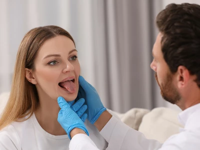 혀 옆면에 생긴 작은 궤양… 구내염 아니었다