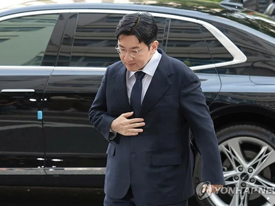 경찰, ‘1천900억 부당이득’ 방시혁 출국금지 상태 수사