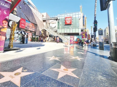 “관광객 안 온다” LA 초비상… 할리웃 거리도 ‘텅텅’