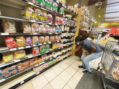 전기료부터 임대료까지…허리 띠 졸라매는 것도 한계