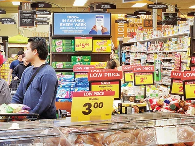 관세폭탄 ‘부메랑’… 기업에서 소비자 부담 전가