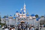 디즈니랜드, 입장권 가격 또 올린다