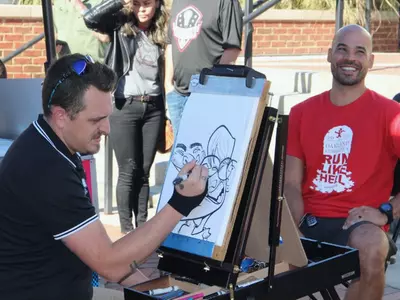 〈귀넷 축제 2제〉슈가힐시의 '슈가 러시' 축제