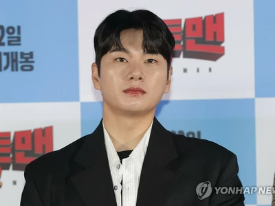 배우 이이경, 사생활 루머에 "허위사실 법적 조치"