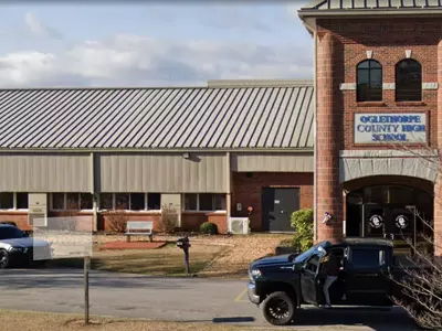 “커크 비판글로 사직 압박” GA 교사 소송