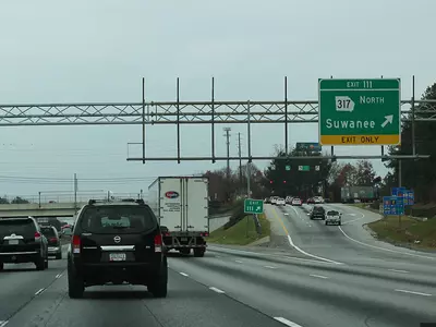 운전 중 시비... 총 겨눴다가 ‘쇠고랑’