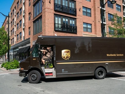 UPS, 일주일마다 1천명씩 감원